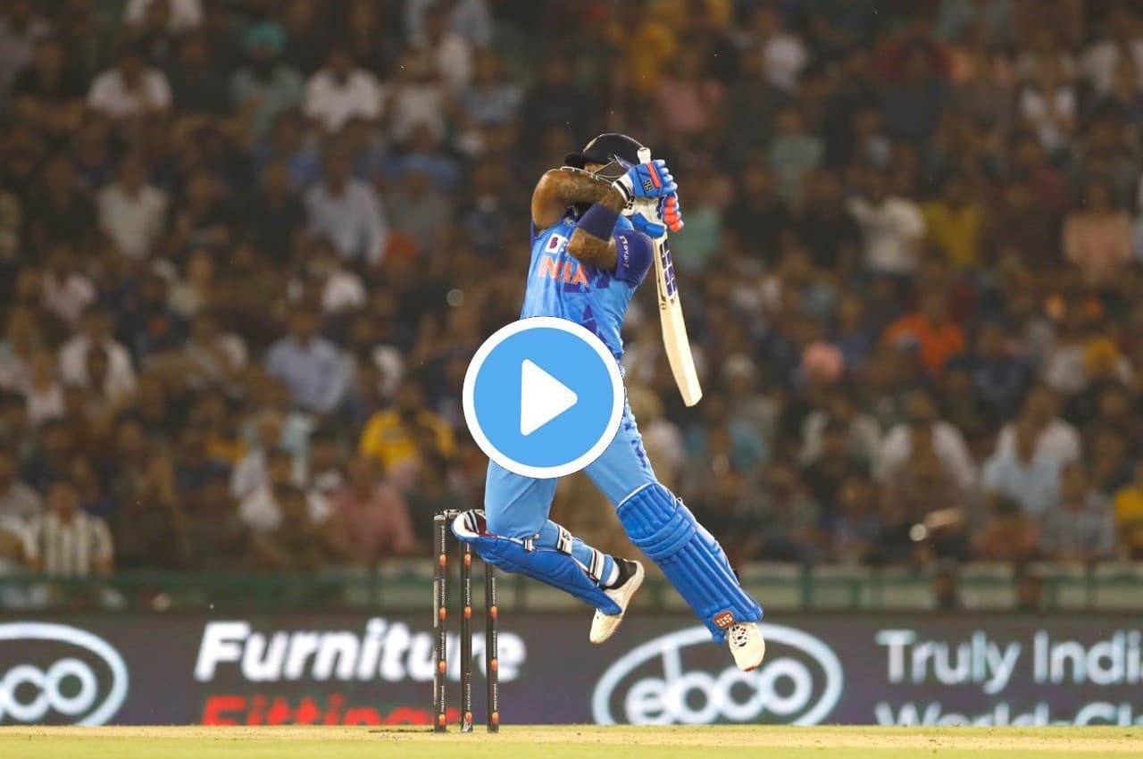 IND vs AUS: रात भर बुखार से तपा, पेट दर्द को भी सहा...फिर मैदान पर उतरा और Team India को दिला दी जीत