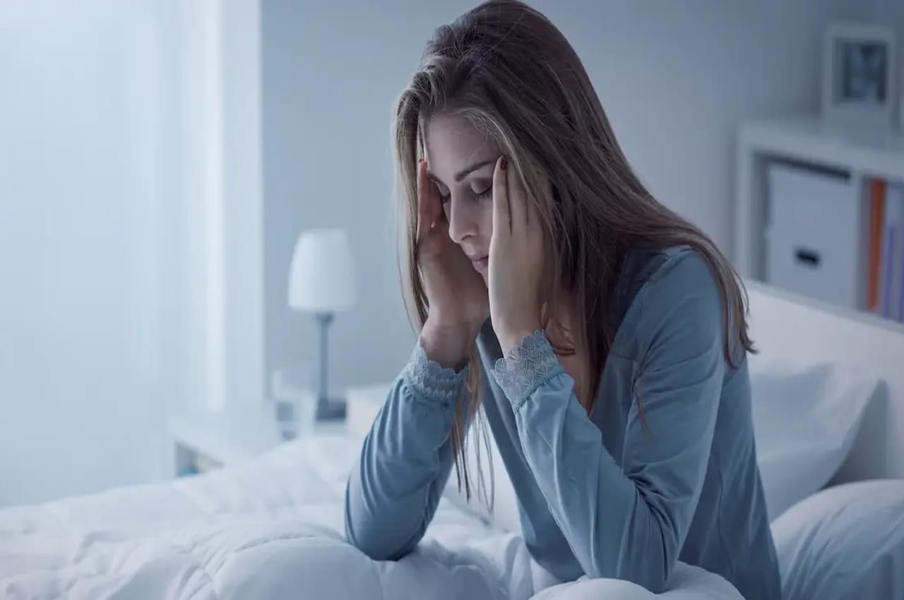 Health TIPS: कम नींद लेने से हो सकती हैं ये 5 गंभीर बीमारियां, हार्ट अटैक का बढ़ जाता है खतरा!