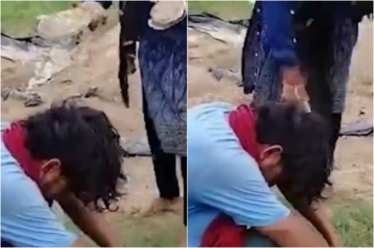 Viral Video: महिला ने उतारा आशिकी का भूत, छेड़खानी के आरोपी के सिर पर 20 सेकेंड में मारी 40 चप्पलें