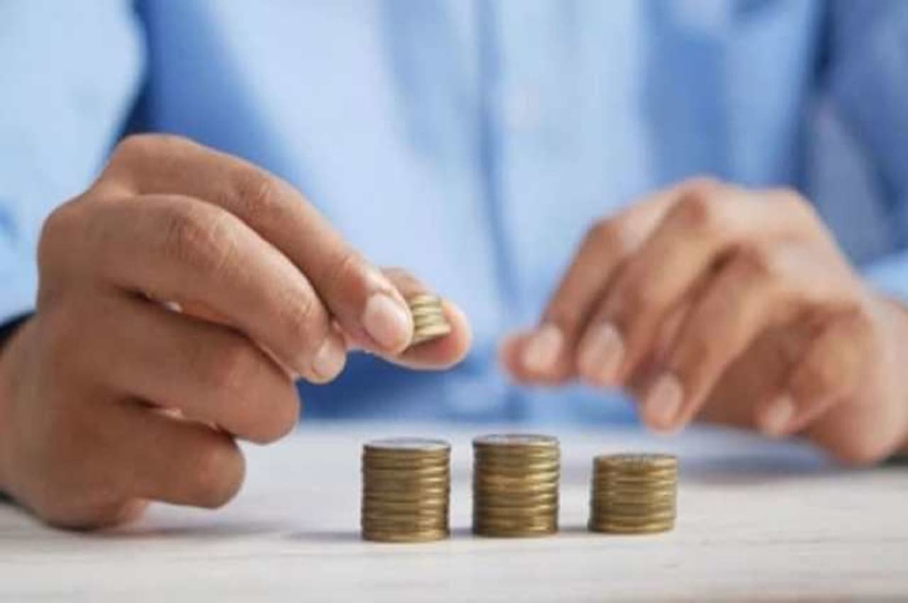 Atal Pension Yojana: APY में शामिल होने की समय सीमा आज समाप्त, करदाता 1 अक्टूबर 2022 से नहीं ले पाएं स्कीम
