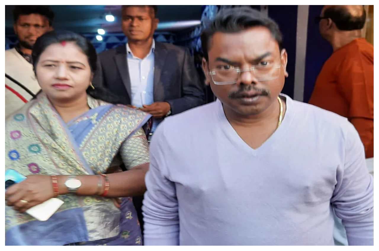 झारखंड: बसंत सोरेन के खिलाफ अयोग्यता याचिका पर चुनाव आयोग ने राज्यपाल को भेजी राय