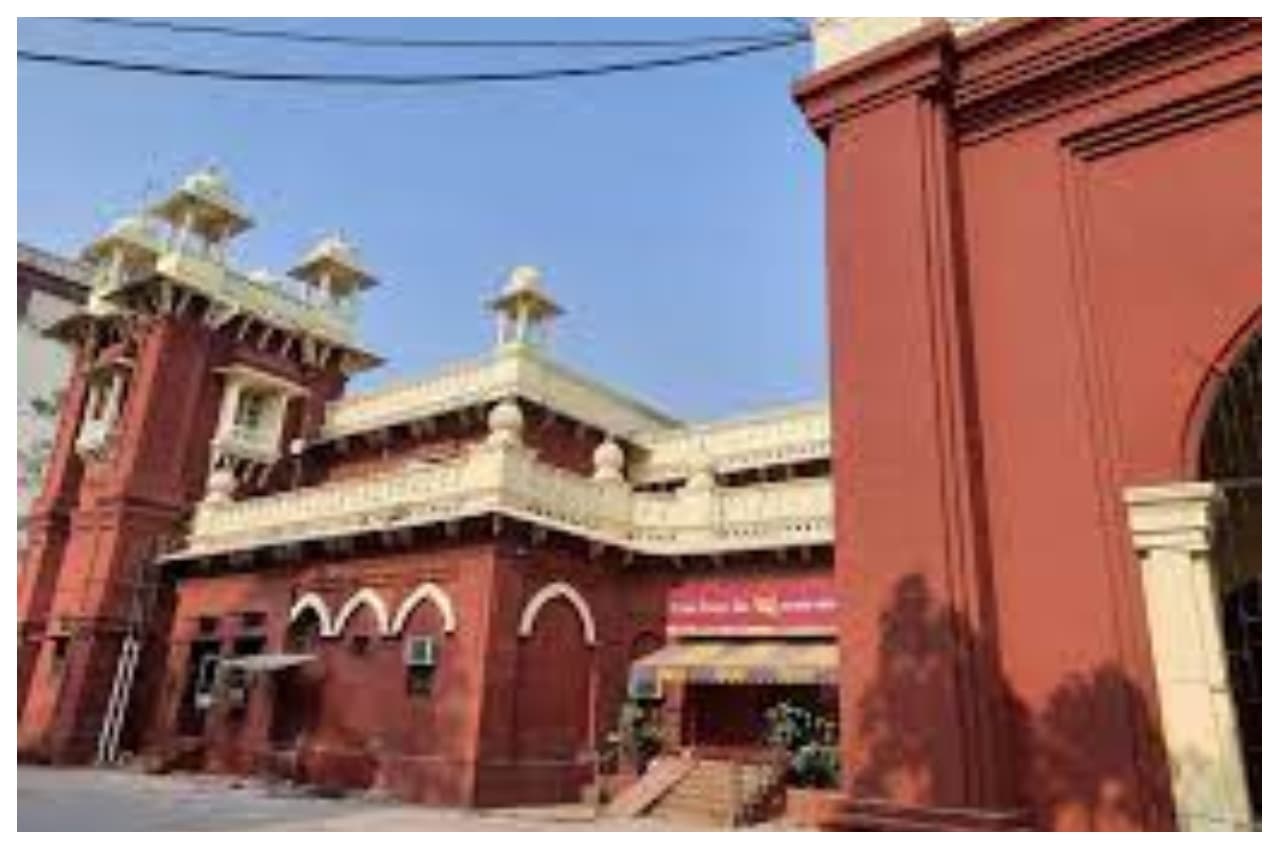 Court:  15 हजार की रिश्वत का मामला 23 साल चला, अब पूर्व आयकर उपायुक्त को सजा हुई 6 साल