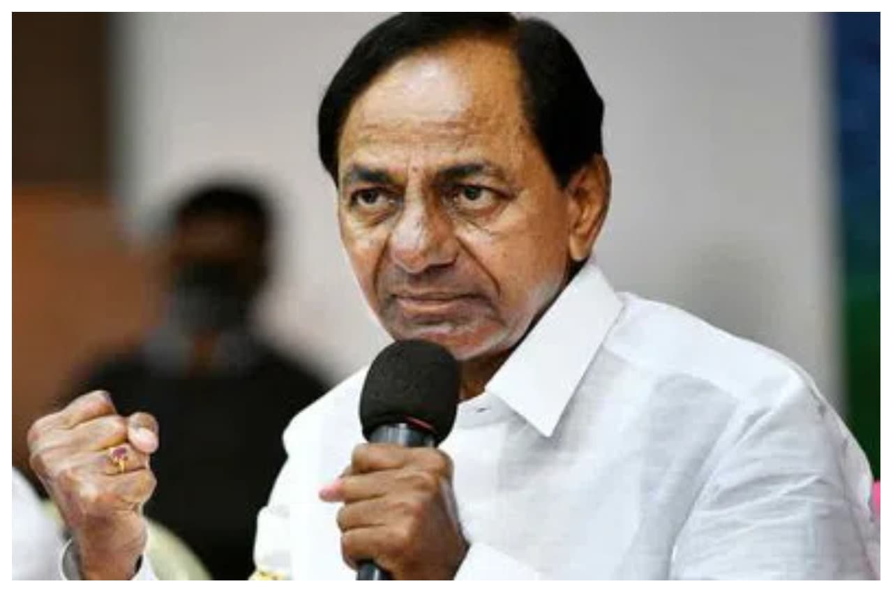फार्म हाउस के बाथरूम में गिरने से KCR की टूटीं हड्डियां, सामने आई मेडिकल रिपोर्ट