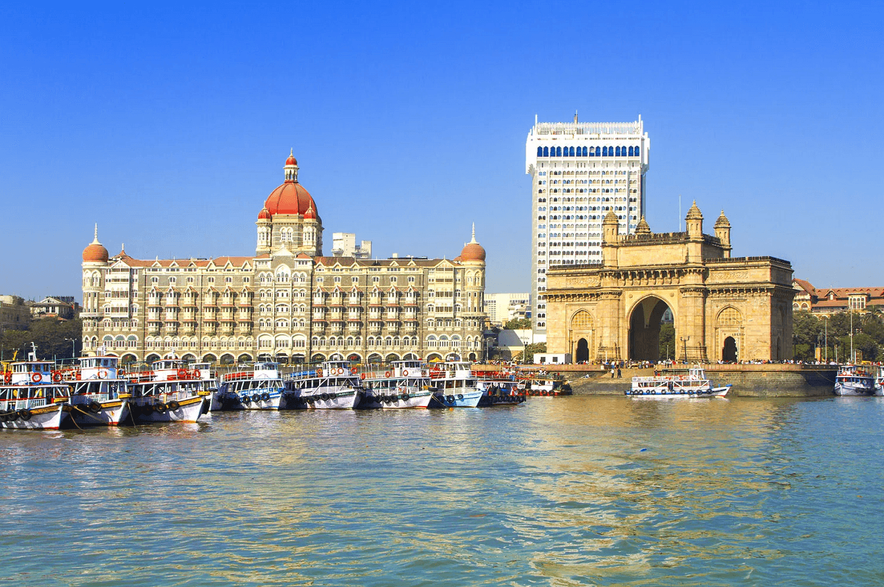 Mumbai Weather Update: मुंबई में बारिश और ट्रैफिक जाम, अगले 48 घंटे रहें सावधान!