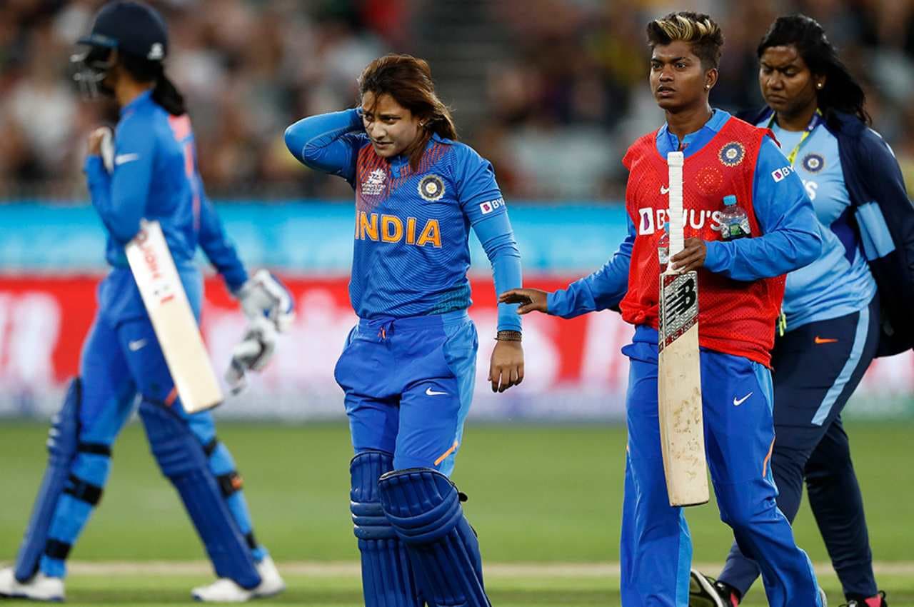हार पचा नहीं पा रहा ECB, भारतीय खिलाड़ी के होटल रूम में लूटपाट, महिला क्रिकेटर ने लगाए गंभीर आरोप