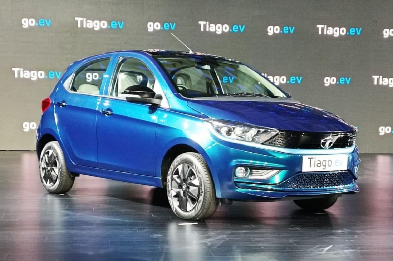 Tata Tiago EV में होगी फास्ट चार्जिंग, सिंगल चार्ज में इतने किलोमीटर चलने का दावा