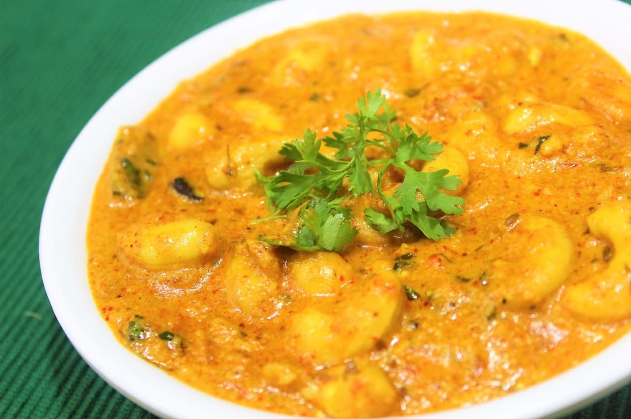 Kaju Ki Sabzi Recipe: रोटी-पराठे के साथ बहुत टेस्टी लगती है काजू की सब्जी, खाकर हर कोई हो जाएगा इम्प्रेस