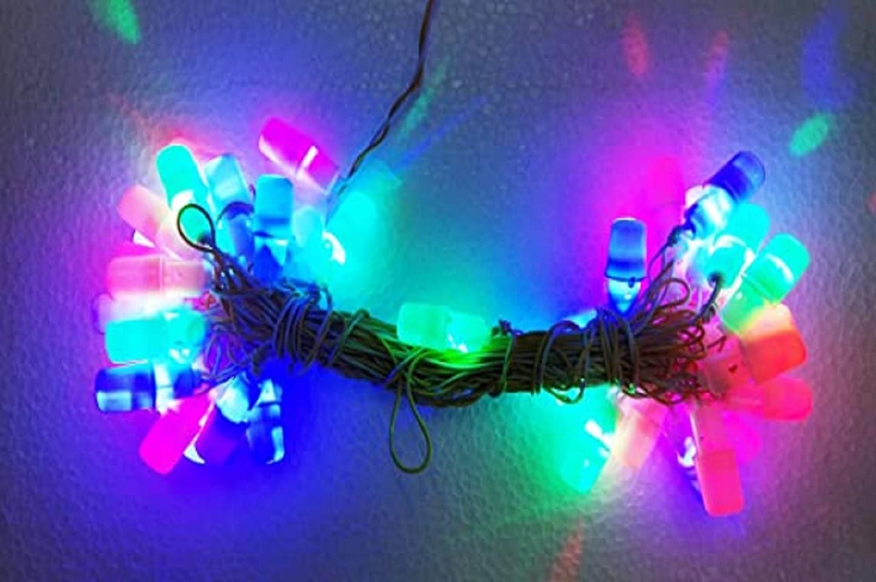 Chinese LED: प्रतिबंध के आह्वान के बावजूद इस दिवाली भारतीय घरों में लगी हैं चीनी एलईडी लाइटें