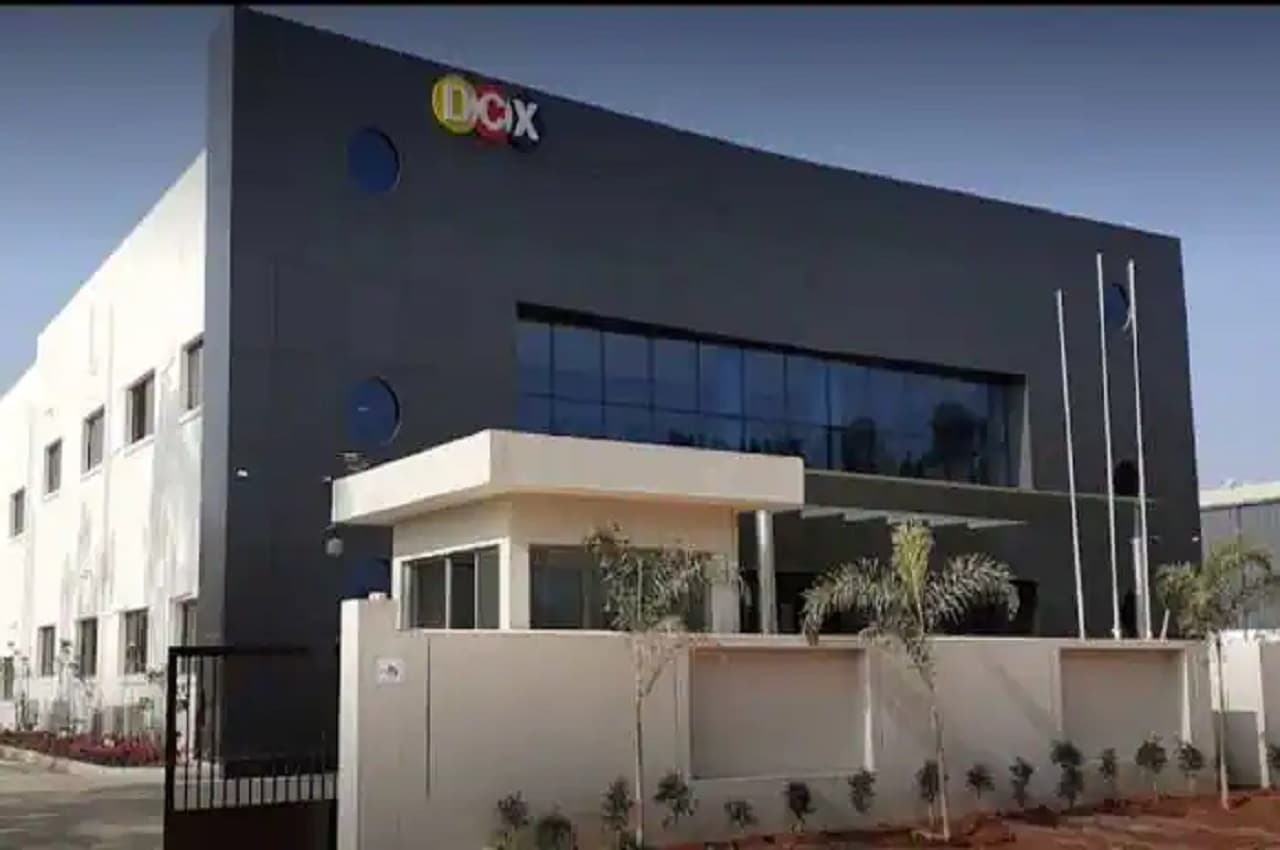 DCX Systems का आज खुला IPO, क्या आपको करना चाहिए निवेश? GMP, लिस्टिंग समेत जानें सबकुछ