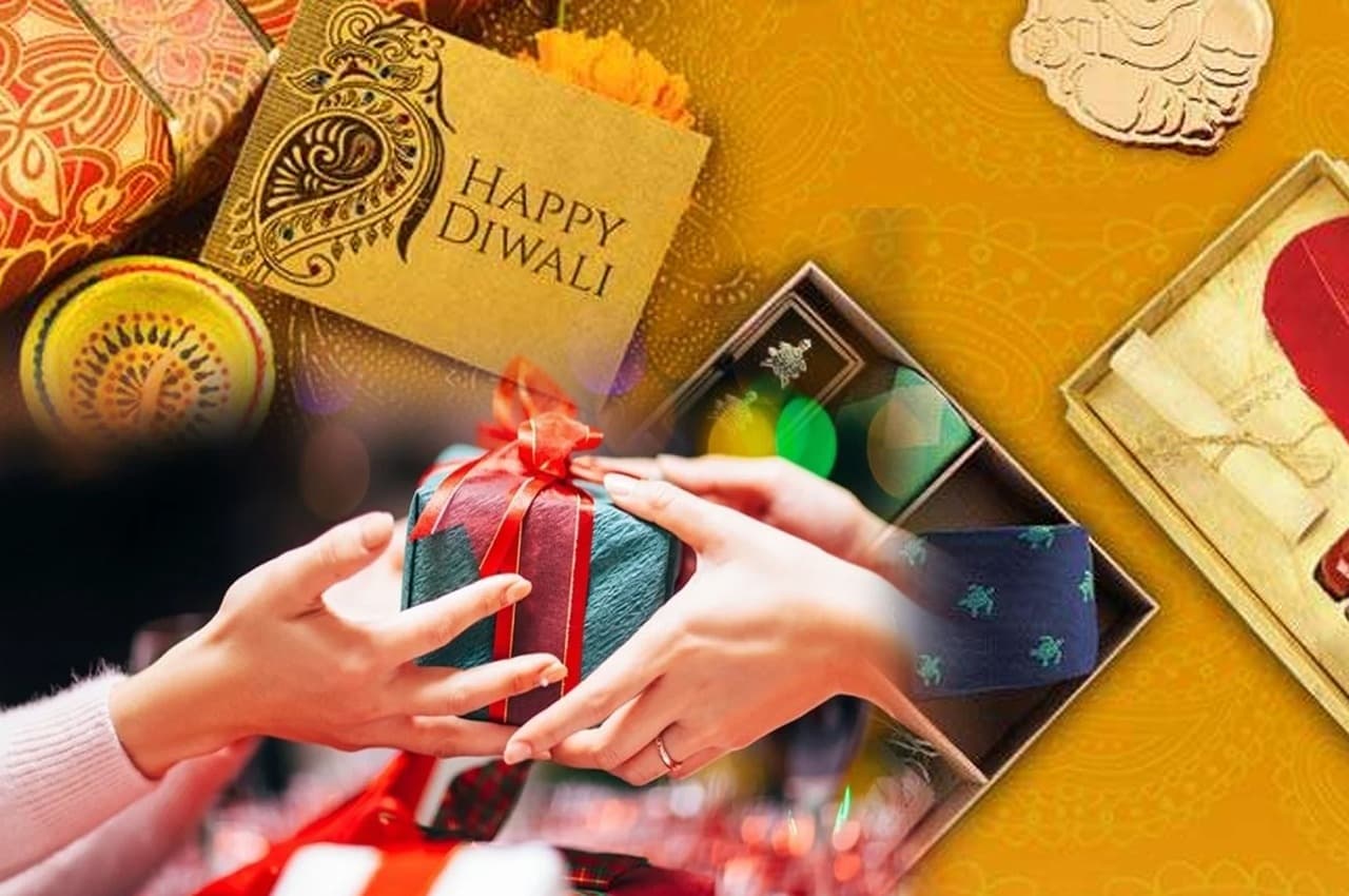 Diwali 2022 Gift Ideas: इस दिवाली अपने करीबियों को दें ये प्यार भरे Gifts, यहां देखें लिस्ट