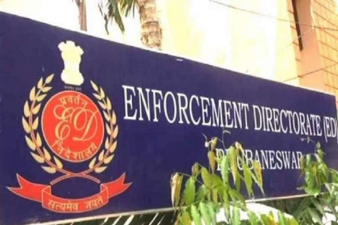 पंजाब में 3 करोड़ कैश बरामद, अवैध खनन मामले में ED की छापेमारी, 13 ठिकाने खंगाले