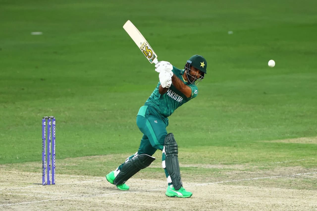 IND vs PAK: बाबर आजम बोले- आज फखर जमां नहीं खेलेंगे, इस खिलाड़ी को मिल सकता है मौका