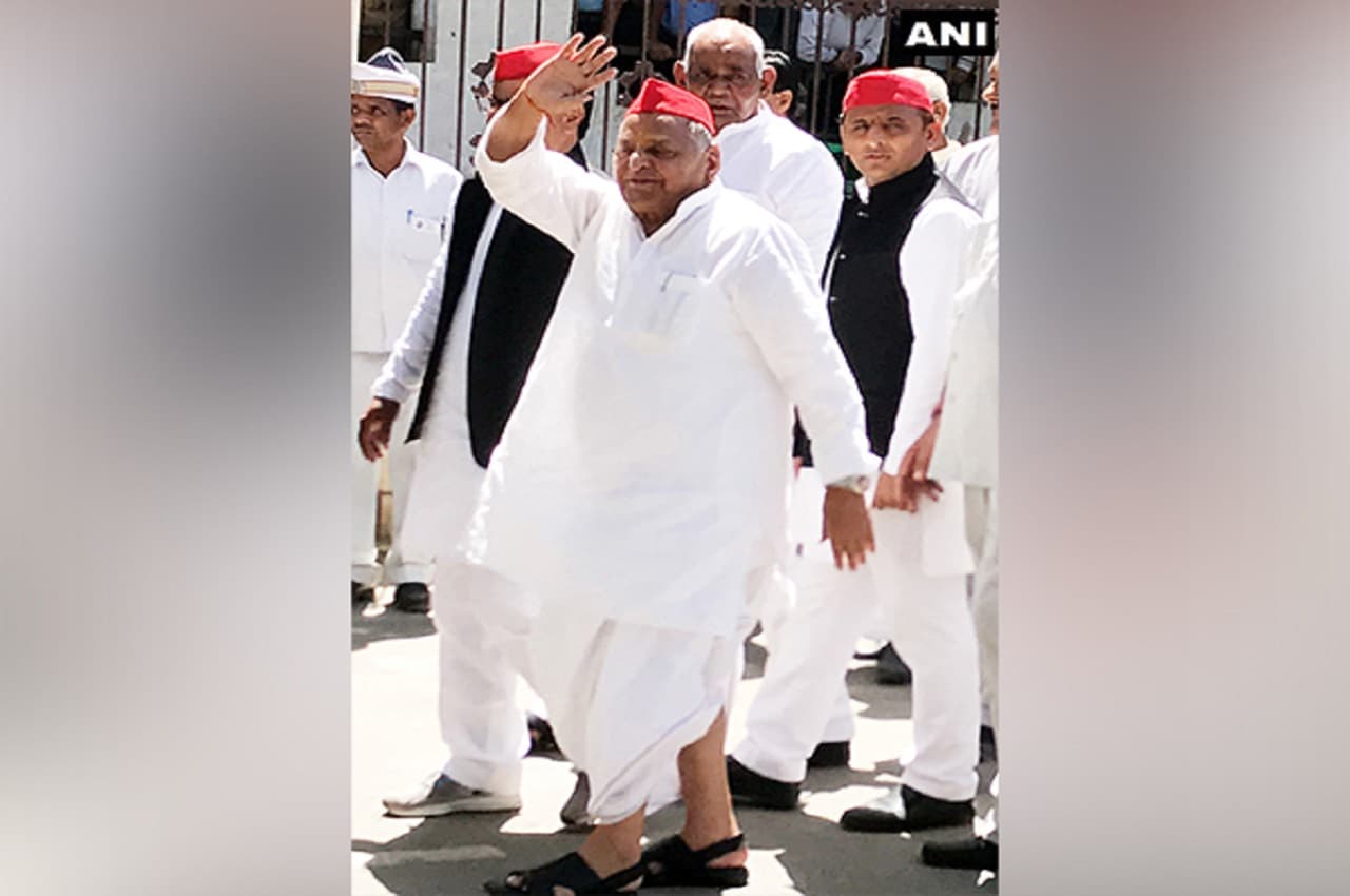 Mulayam Singh Yadav: भारत के PM बनते-बनते रह गए मुलायम, एक नहीं दो बार चूके, इन नेताओं को थी आपत्ति!