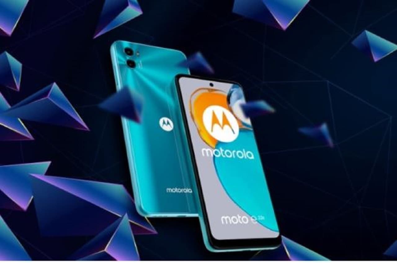 Moto E22s: मार्केट में तहलका मचाने इस दिन लॉन्च होगा Motorola का दमदार फोन, कीमत 10 हजार रुपए से भी कम