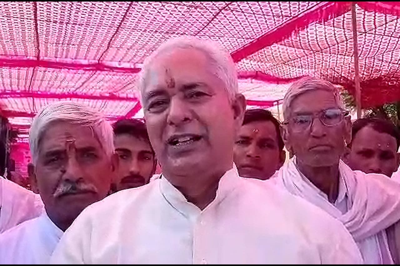 राजस्थान के बयानवीर! अब चिकित्सामंत्री बोले- जो कांग्रेस में नहीं रहना चाहते वही दे रहे हैं स्टेटमेंट