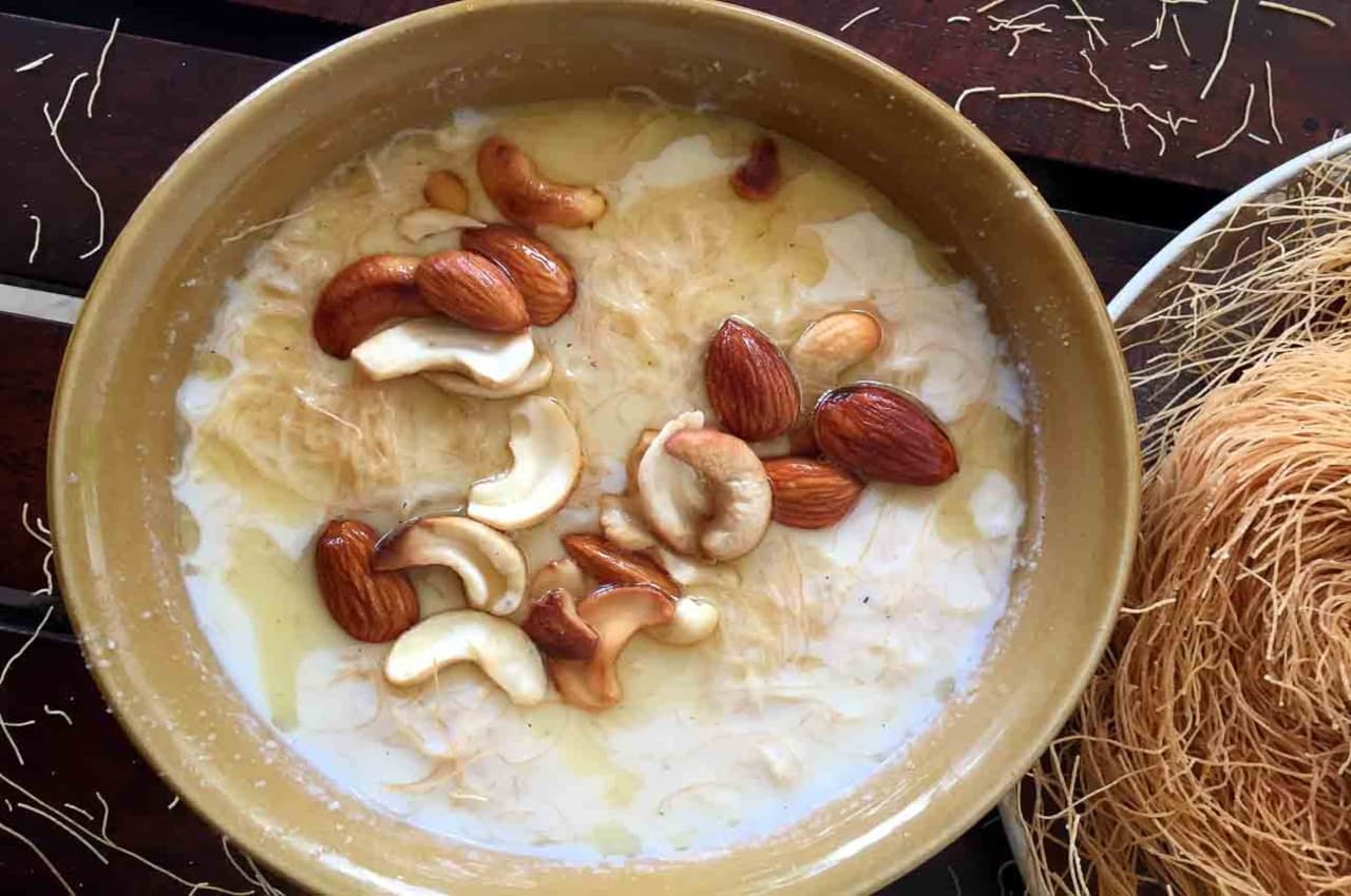 Diwali 2022 Sweet Recipe: दिवाली मीठे में बनाएं लजीज फेनी की खीर, सभी खाएंगे मजा लेकर, जानें विधि