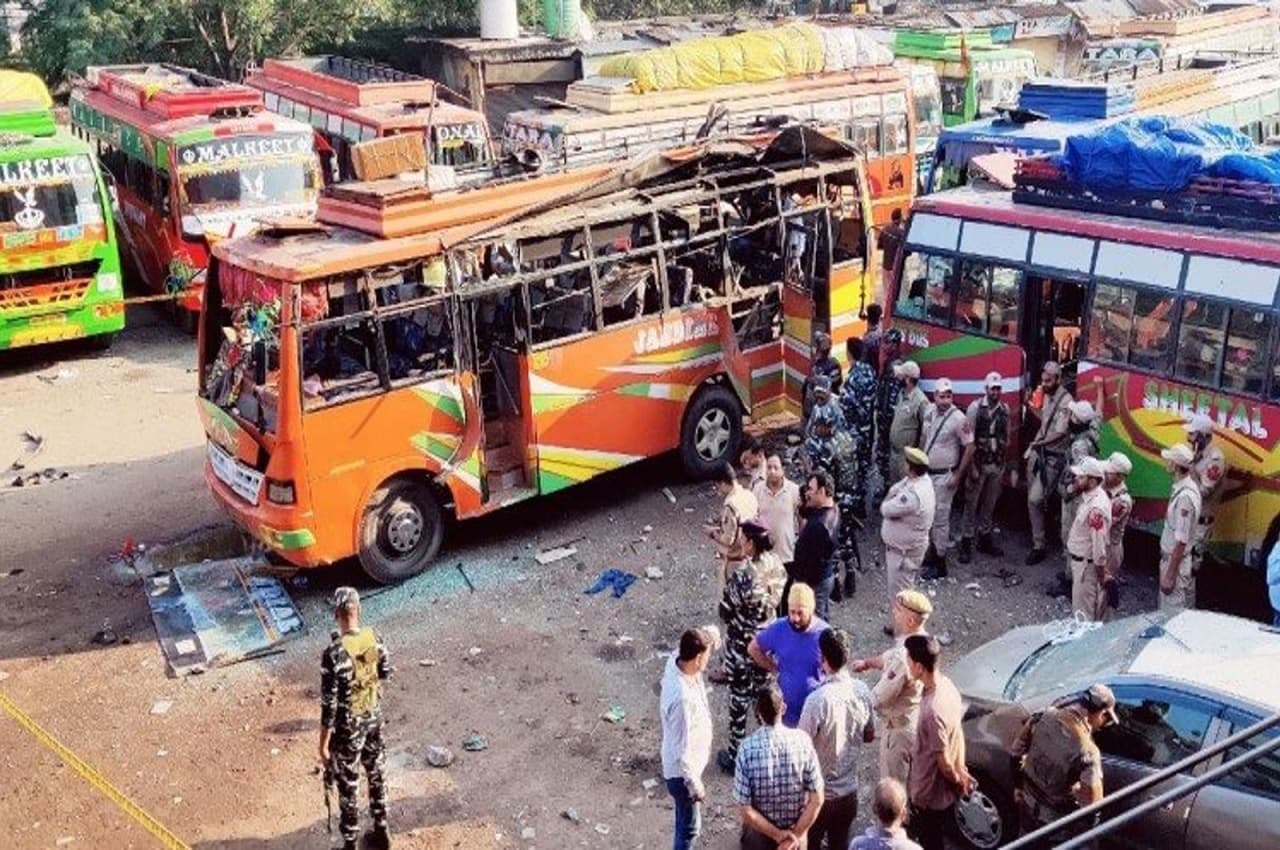 उधमपुर में हुए दोहरे बस विस्फोटों का निकला पाकिस्तान कनेक्शन