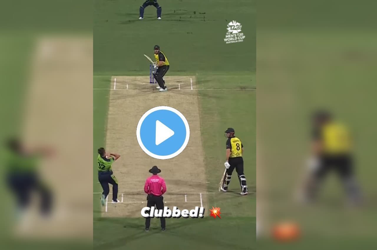 AUS vs IRE: 'ये है पॉवर हिटिंग'...फिंच ने खड़े-खड़े ठोक डाला पॉवरफुल छक्का...देखता रह गया गेंदबाज