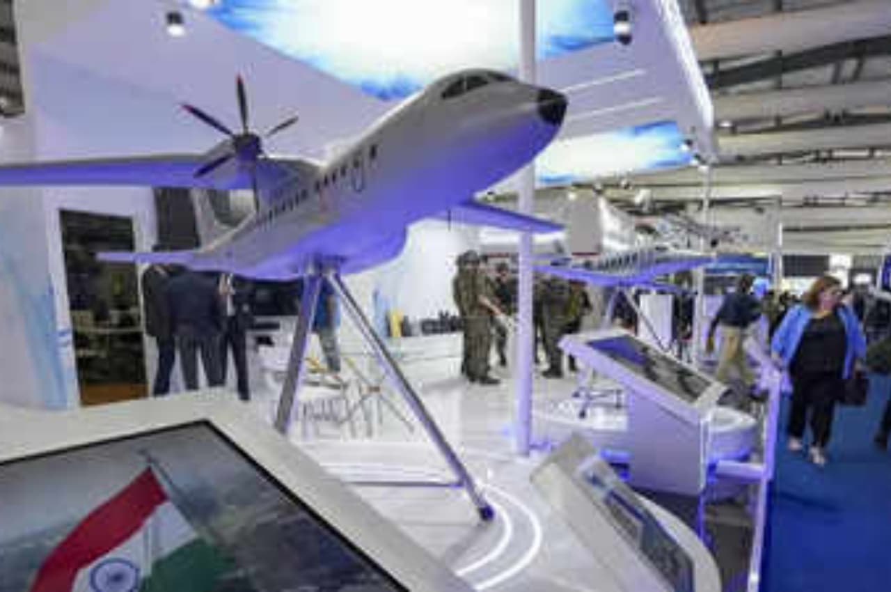 C-295 Aircraft: पीएम मोदी ने सी-295 विमानों के लिए गुजरात संयंत्र की रखी आधारशिला, जानिए एयरक्राफ्ट की खासियत
