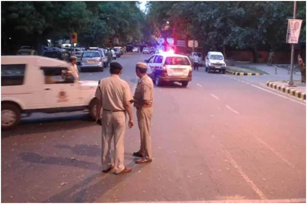 पुलिस ही बन गई किडनैपर; सेल्स टैक्स एजेंट के साथ ऐसी वारदात को दिया अंजाम कि जिसने भी सुना दंग रह गया
