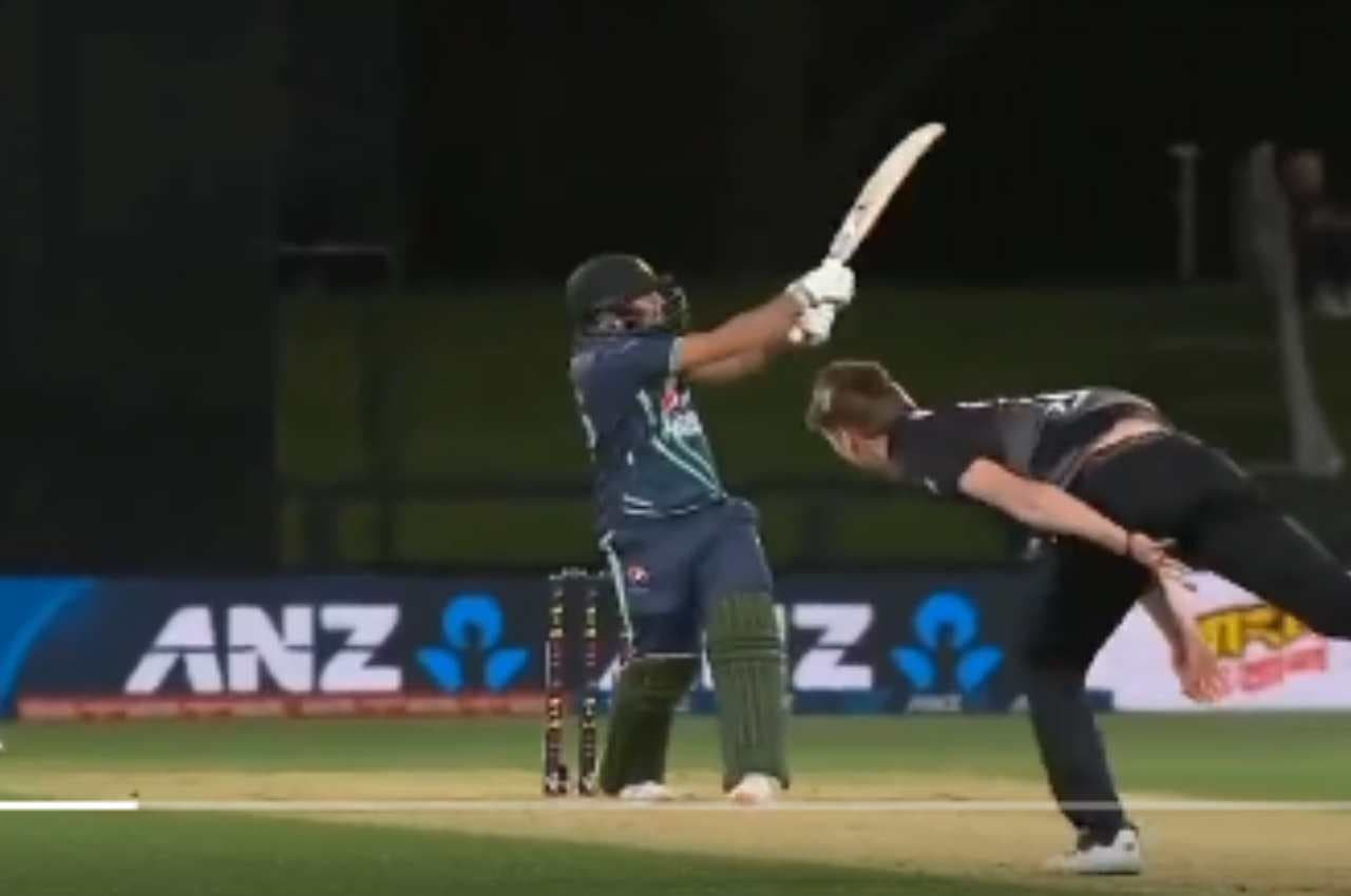 NZ vs PAK: वक्त बदल गए, जज्बात बदला, फिनिशर बदले...हैदर अली का तूफान, 500 के स्ट्राइक रेट से कूटा रन