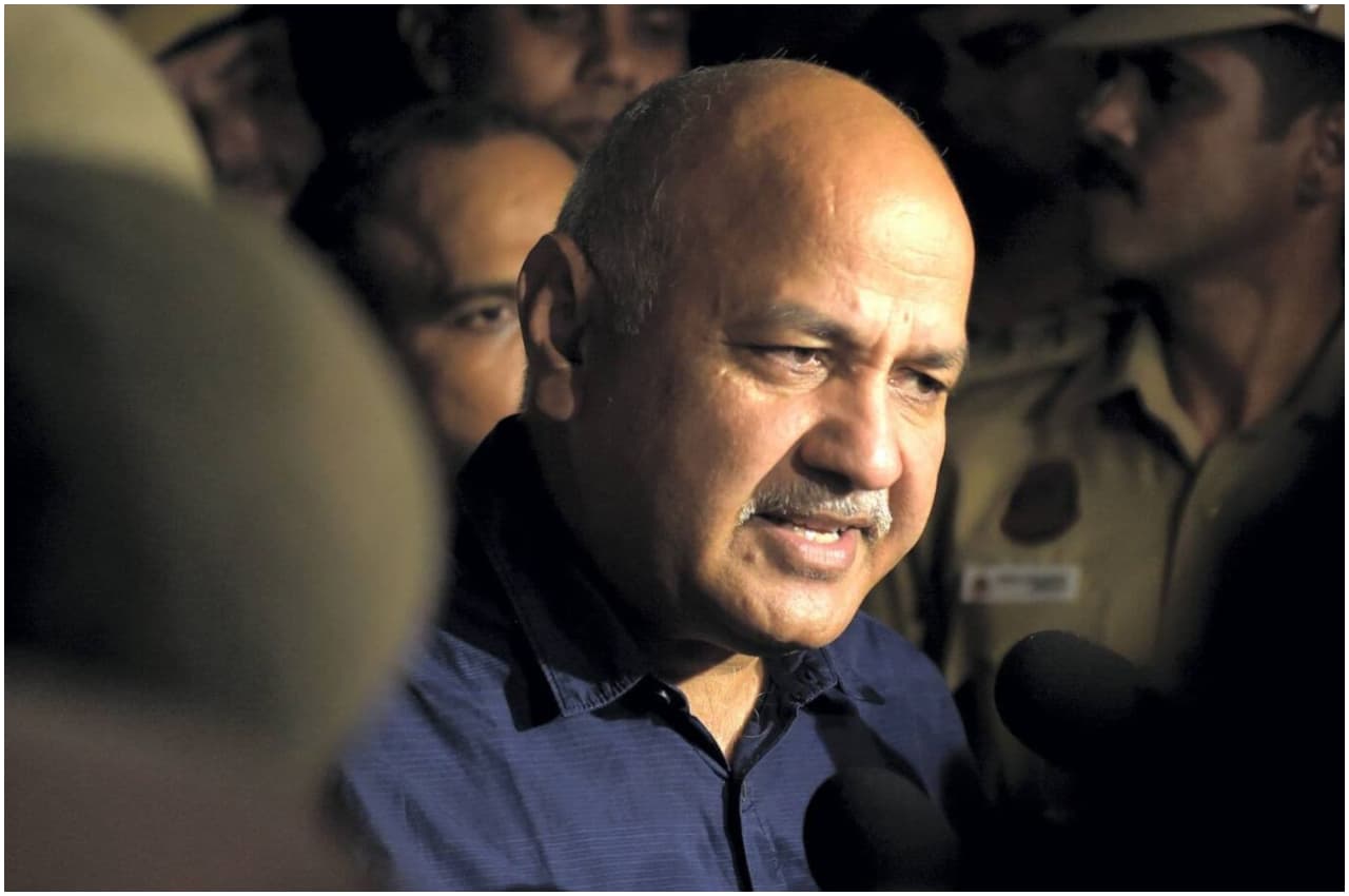 मनीष सिसोदिया के आरोपों पर CBI ने दिया ये बयान