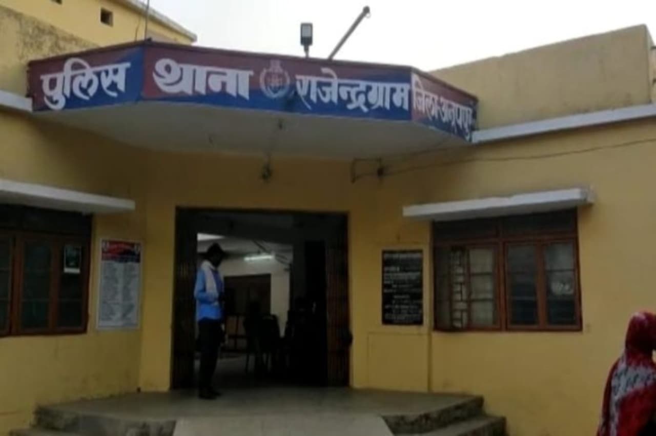 Anuppur News: रोजगार सहायक से मारपीट, 2 युवकों ने पंचायत भवन में घुसकर की पिटाई