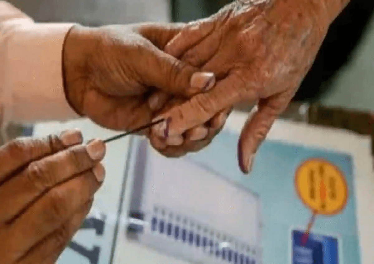 Delhi MCD Election 2022: तैयारियां पूरी, कल सुबह 8 बजे से 13638 पोलिंग बूथों पर मतदान