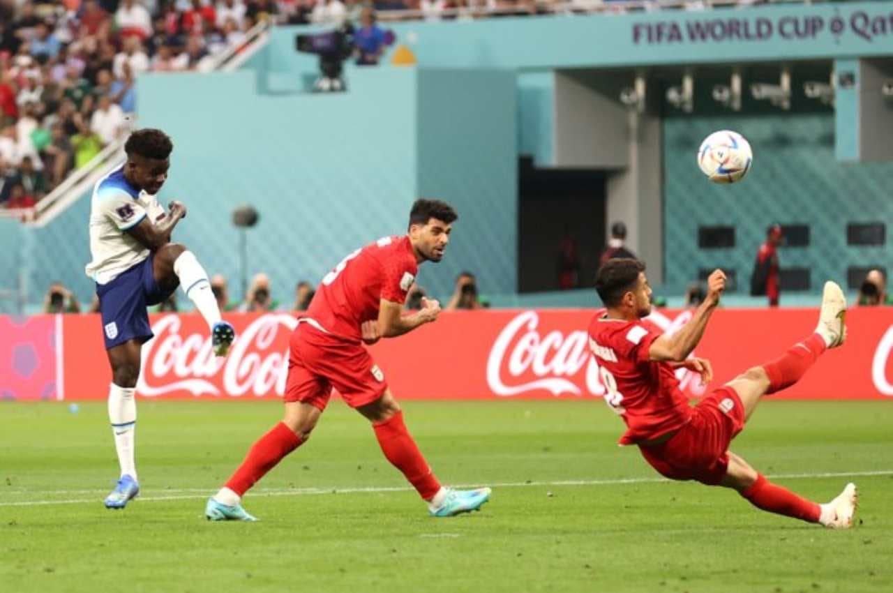 England vs Iran, FIFA World Cup 2022: कतर में इंग्लैंड की सुनामी, ईरान का कर दिया हाल बेहाल, बुकायो साका ने किए दो गोल
