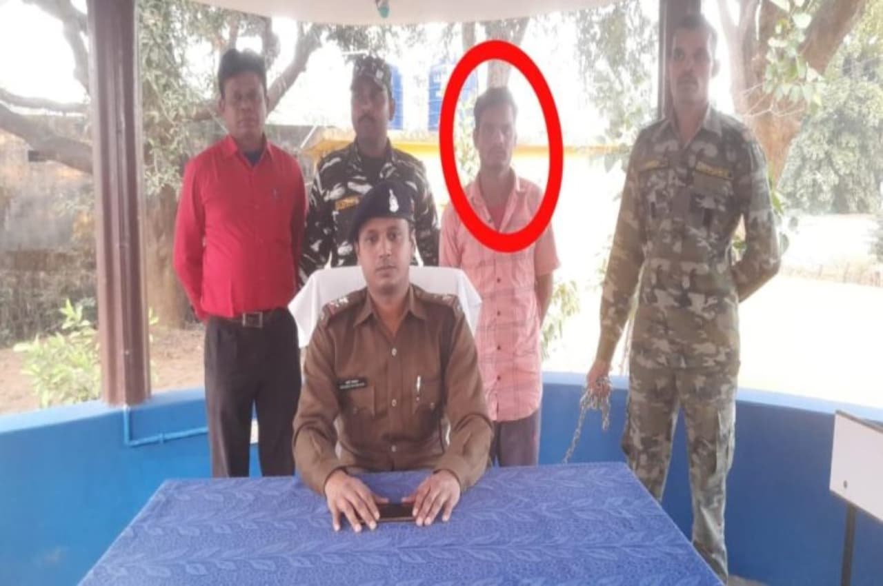 पिता की खून से लथपथ पड़ी थी लाश, सच सामने आते ही बेटे के पैरों तले खिसक गई जमीन