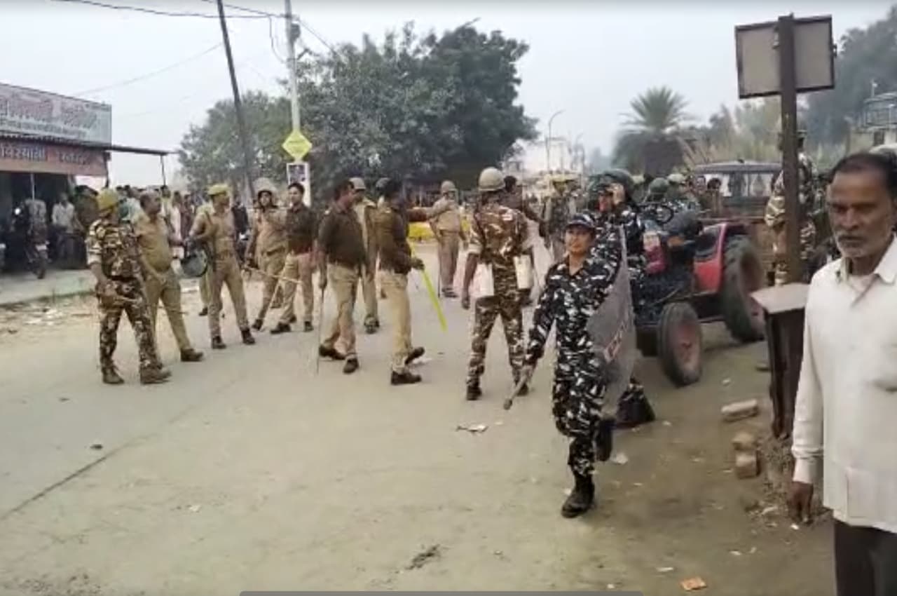 दादरी NTPC पर प्रदर्शन कर रही महिलाओं पर चलाई वाटर केनन और लाठियां! पुलिस की ओर से आया ये बयान