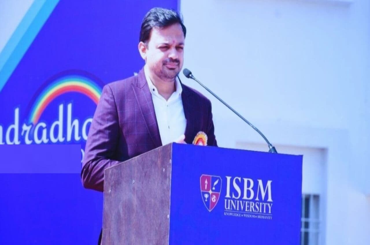 ISBM University बनी जिनालय में भगवान महावीर की रंगोली बनाने वालों के लिए वरदान, बुक्स ऑफ वर्ल्ड रिकॉर्ड में नाम शामिल