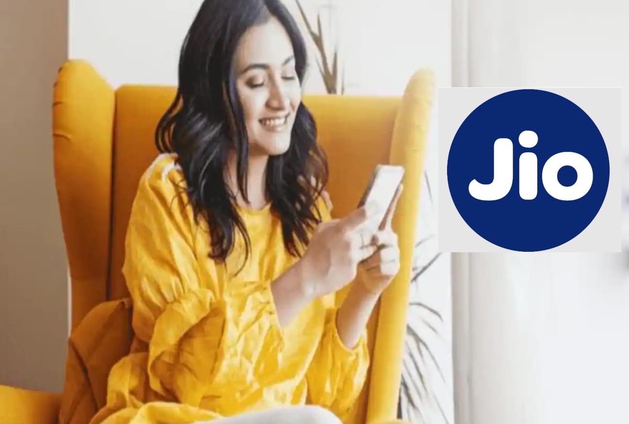 Jio देता है हर दिन 2GB Data के बेहतरीन प्लान! कई सुविधाओं के साथ 1 साल तक फ्री Disney + Hotstar सब्सक्रिप्शन