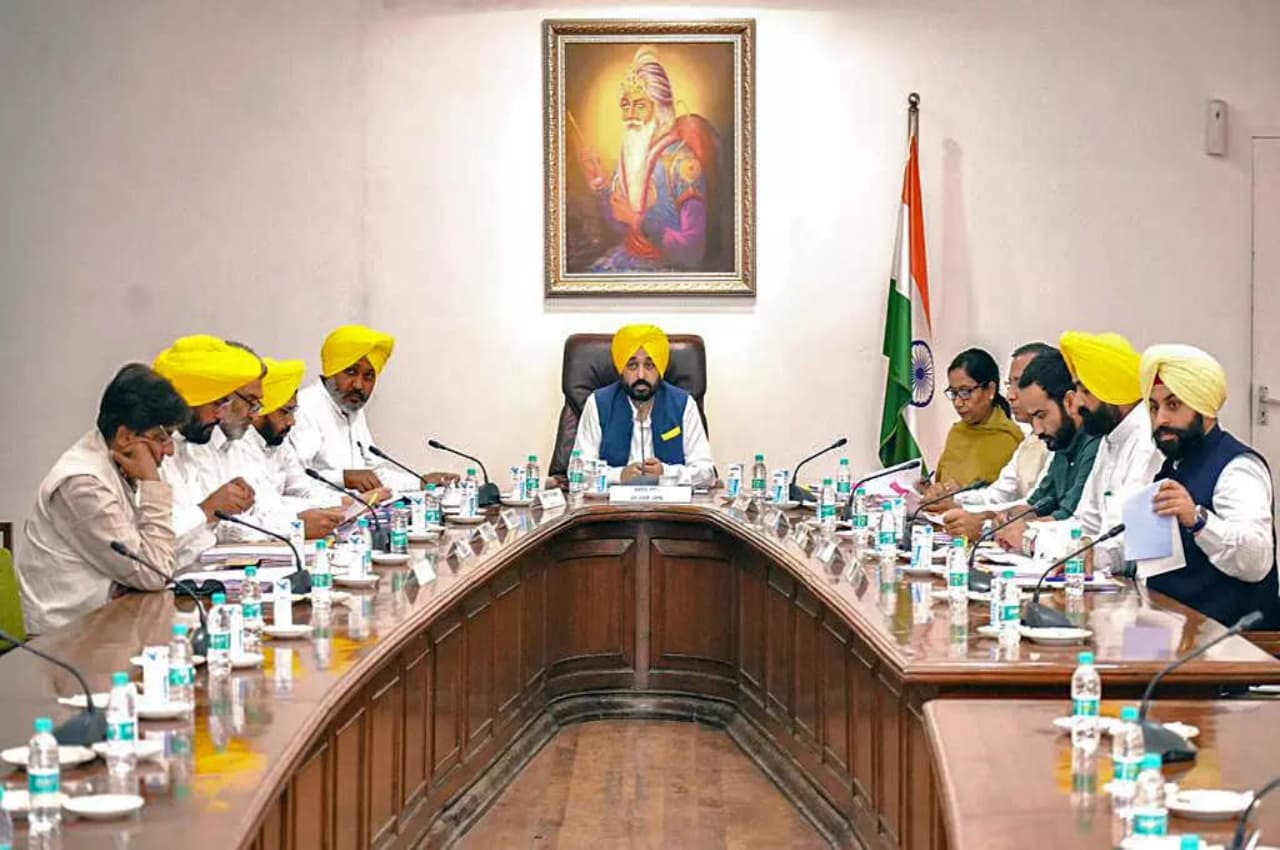 पंजाब कैबिनेट का बड़ा फैसला, पंजाबी भाषा की गहरी जानकारी रखने वालों को ही मिलेगी सरकारी नौकरी