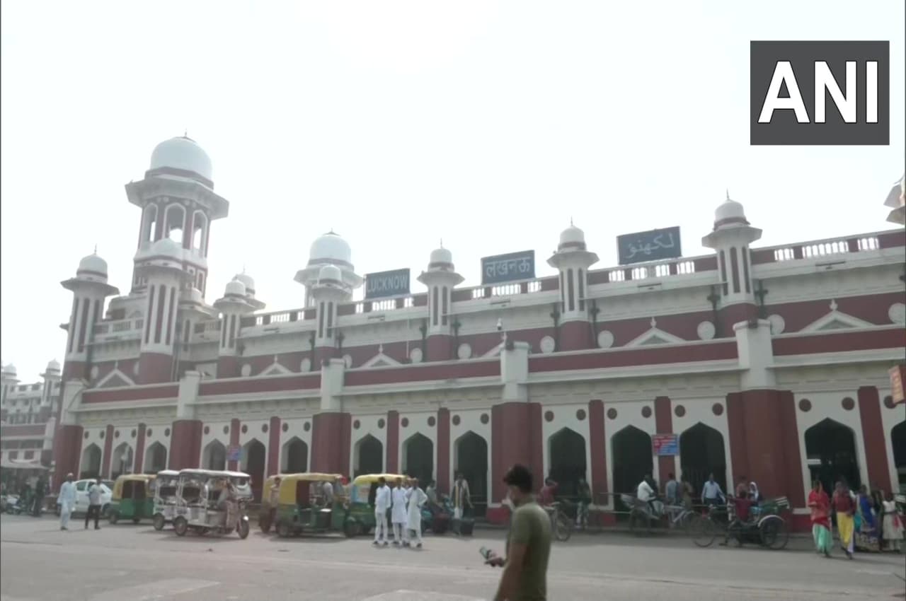 Railway News: 14 रेलवे स्टेशनों पर इन टिकट के दामों में भारी कटौती, जानें UP के कौन-कौन से स्टेशन हैं शामिल