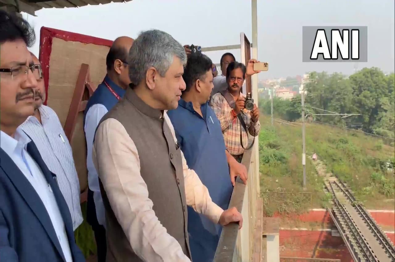 UP News: वाराणसी के लिए बुलेट ट्रेन का सर्वे कार्य पूरा, रेल मंत्री ने खुद पहुंचकर बताई क्या है तैयारी?