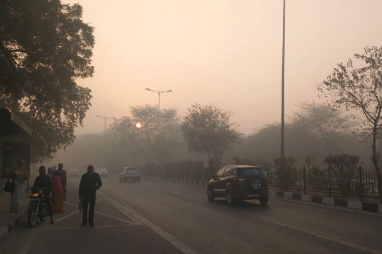 Rajasthan Weather Alert: प्रदेश के अधिकांश जिलों में बढ़ी ठिठुरन, जानें आपके जिले का हाल