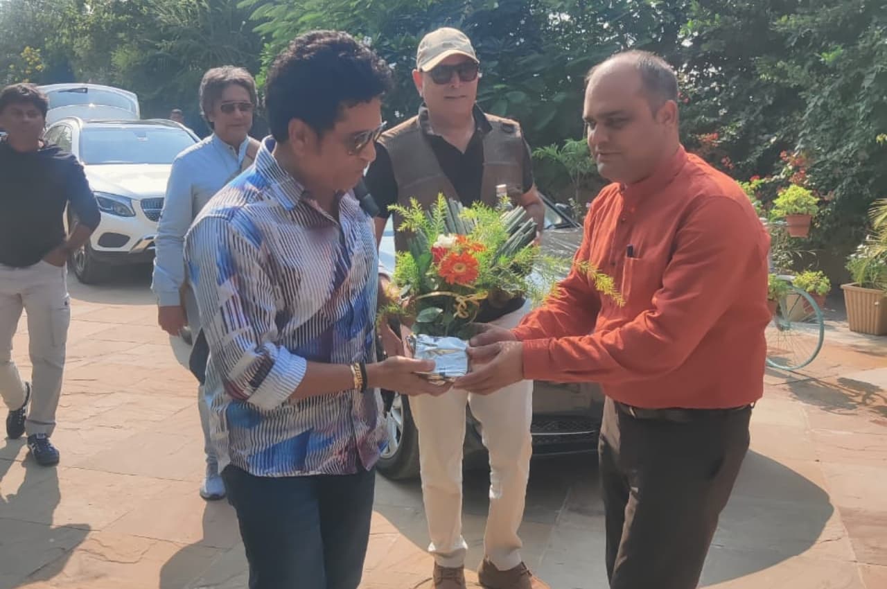 सचिन तेंदुलकर पत्नी अंजलि का बर्थडे सेलिब्रेट करने पहुंचे रणथंभौर, जानें इसकी खास वजह?