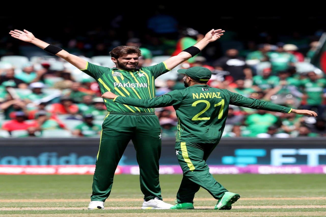 PAK vs BAN: शाहीन अफरीदी ने गेंद से बरपाया कहर, बांग्लादेश ने पाकिस्तान को दिया इतने रनों का लक्ष्य