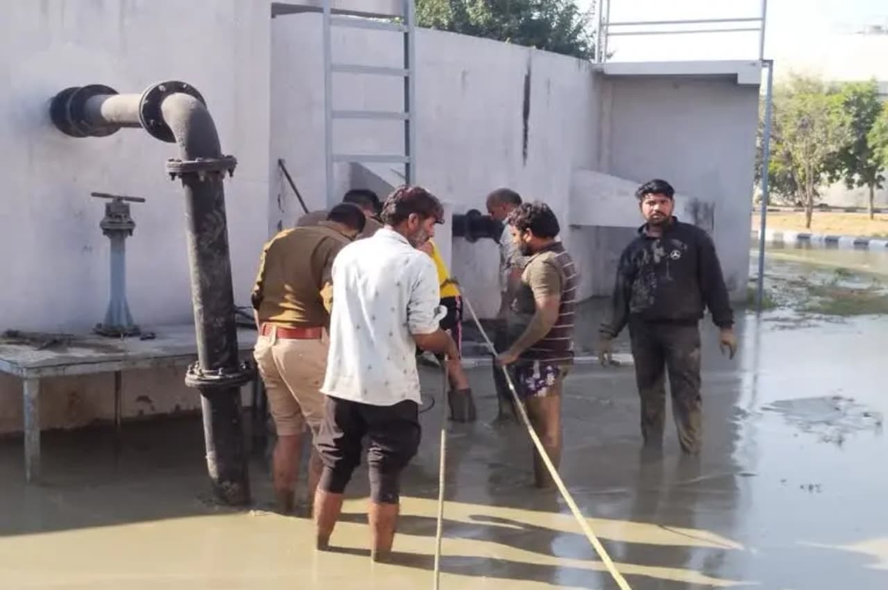 जयपुर में दर्दनाक हादसा, सीवर प्लांट ठीक कर रहे तीन मजदूर मलबे में दबे, 2 की मौत 1 घायल