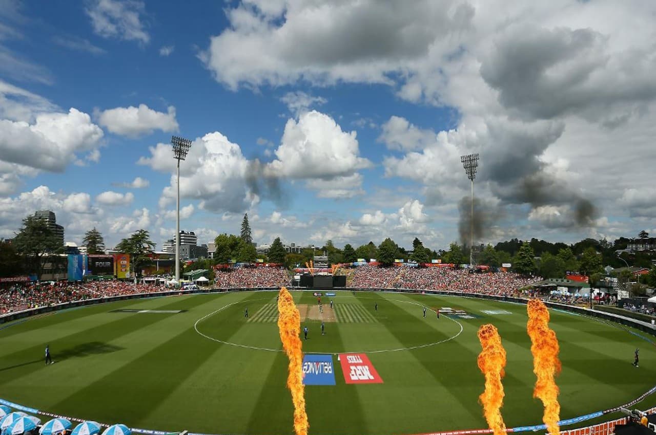 IND vs NZ 2nd ODI: फैंस के लिए बुरी खबर...दूसरे वनडे पर छाए संकट के बादल...जानें मैच होगा या नहीं?