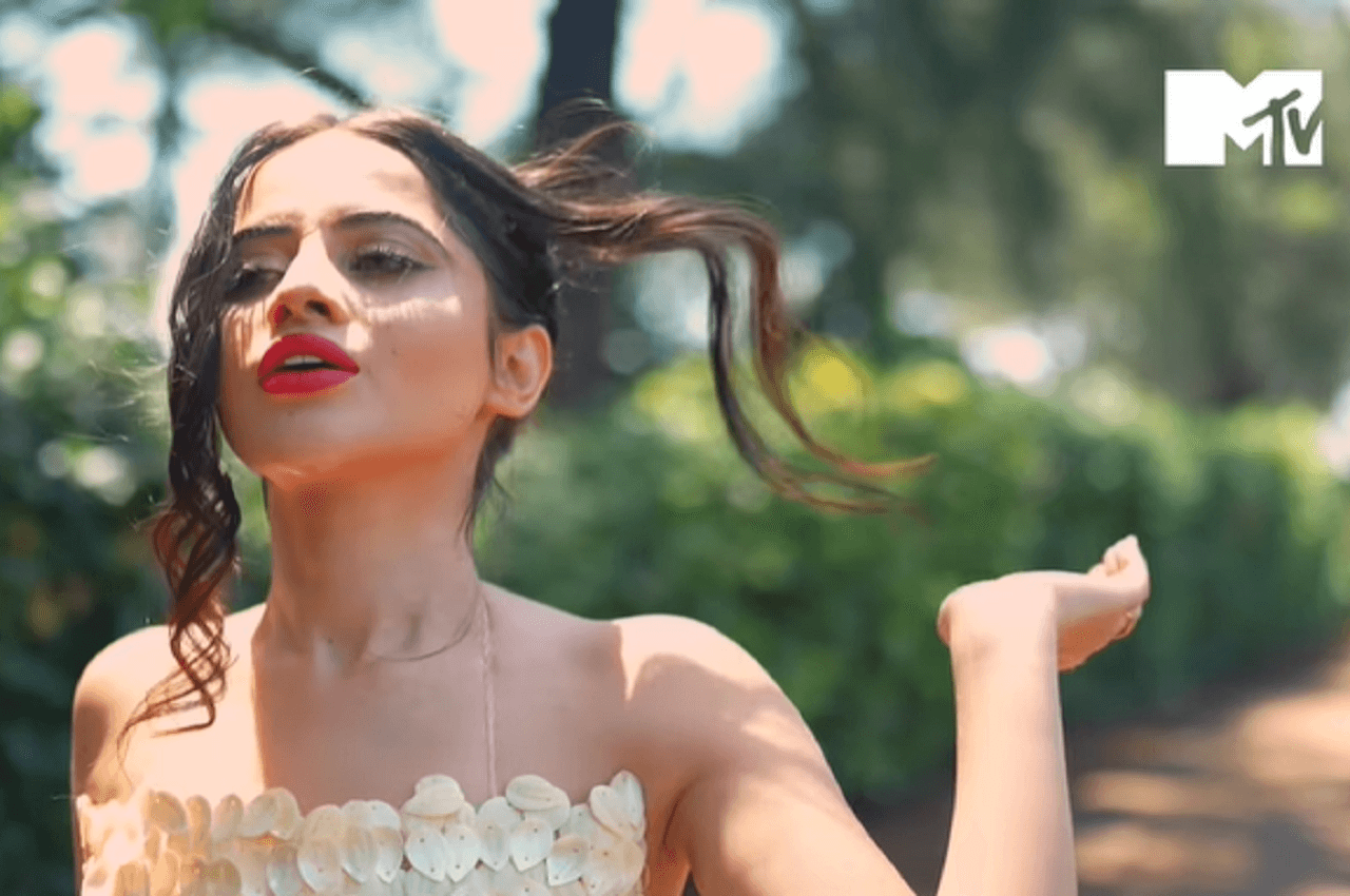 MTV Splitsvilla X4: डेटिंग रियलिटी शो में नजर आएंगी Urfi Javed, ढूंढेंगी अपना परफेक्ट मैच