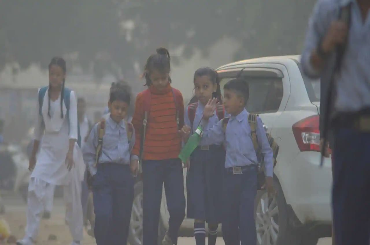 delhi schools closed