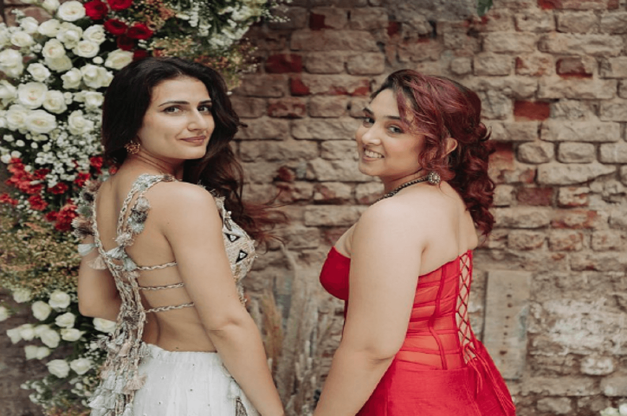 Fatima Sana Shaikh ने आमिर खान की बेटी आयरा खान पर यूं लुटाया प्यार, देखें सगाई की इनसाइड पिक्स