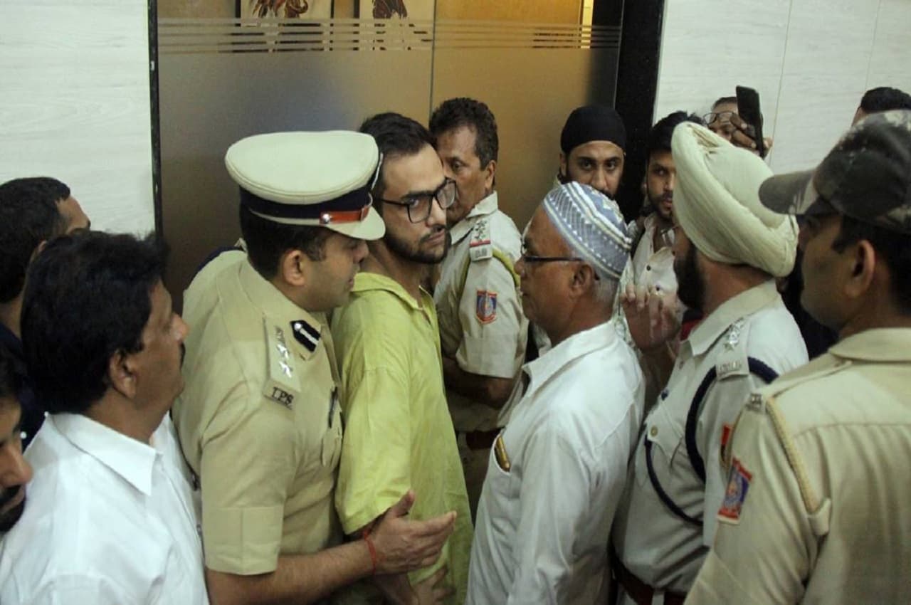 दिल्ली पुलिस ने उमर खालिद की अंतरिम जमानत याचिका का विरोध किया, दी ये चेतावनी
