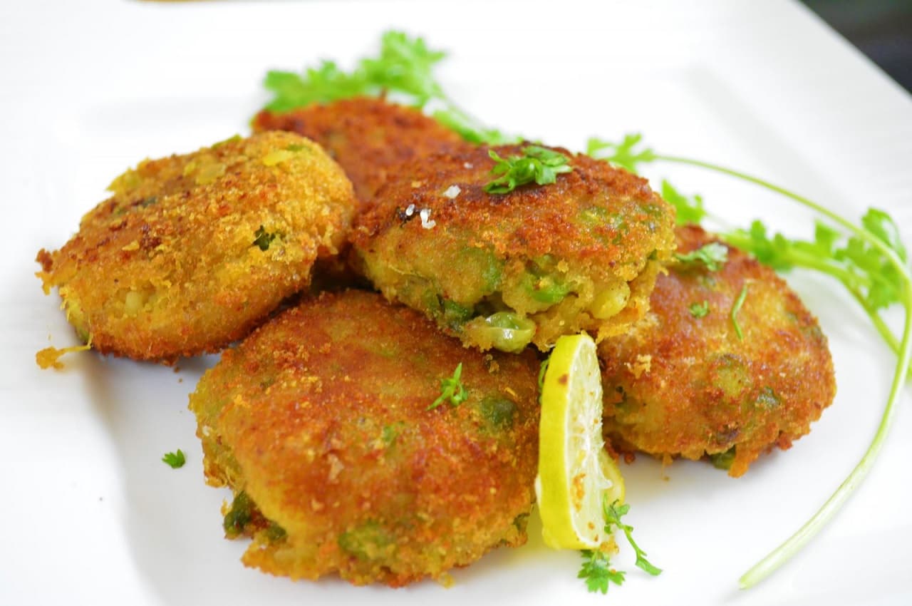 Healthy Snacks: चाय के समय 10 मिनट में बनाएं ये शानदार शकरकंद कटलेट, एक बार इस विधि को जरूर करें ट्राई