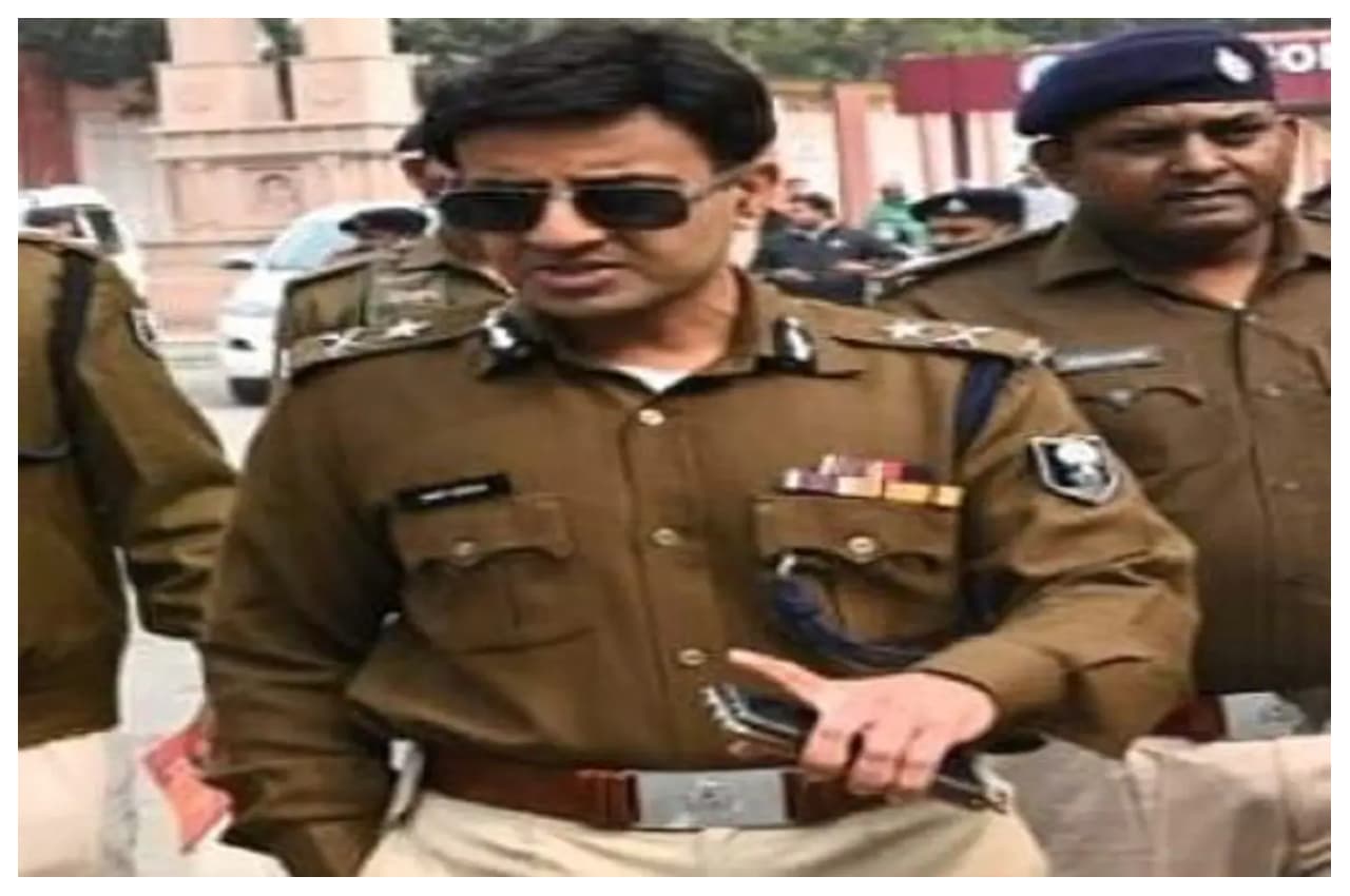 बिहार के आईजी अमित लोढ़ा पर एफआईआर, यह है कारण
