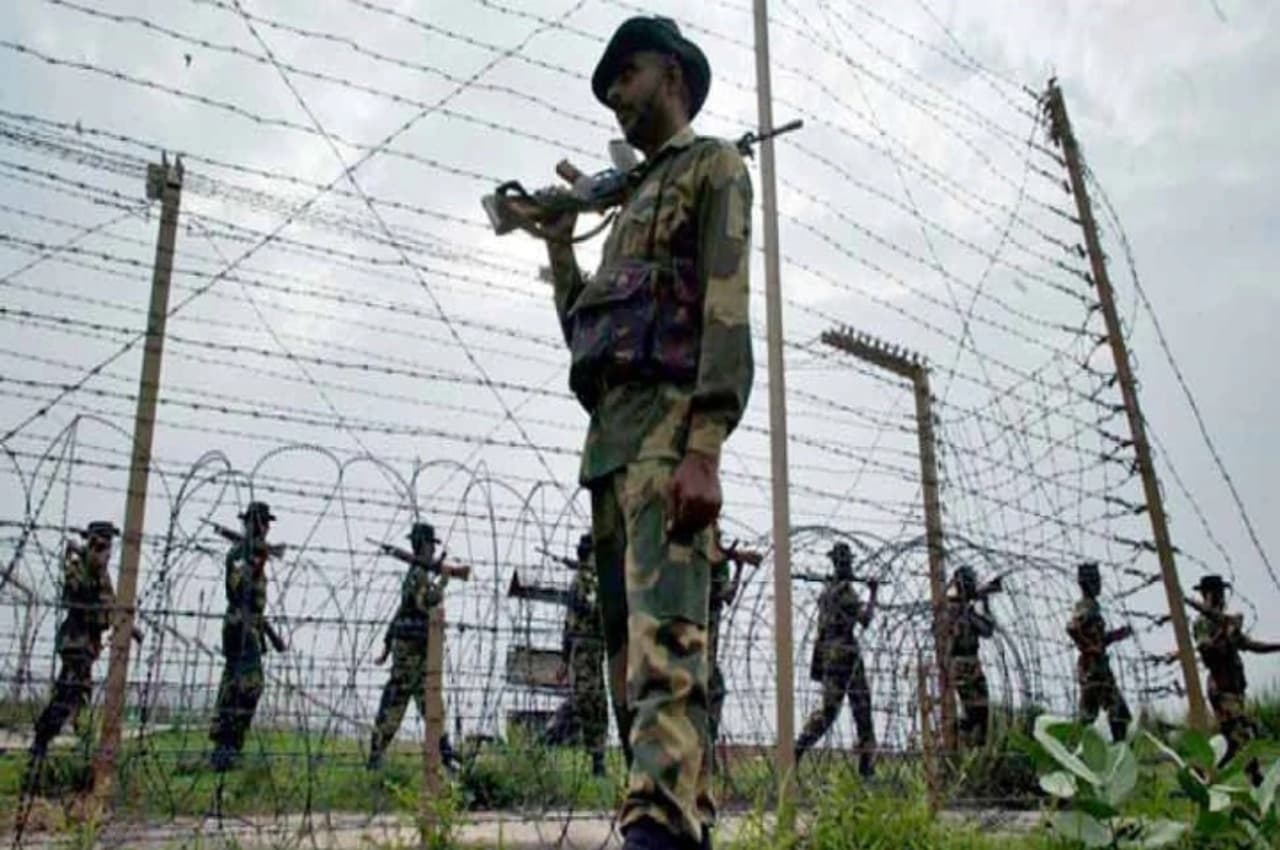 Jammu and kashmir: पूंछ में संदिग्ध गतिविधि, सेना ने बरसाई गोलियां