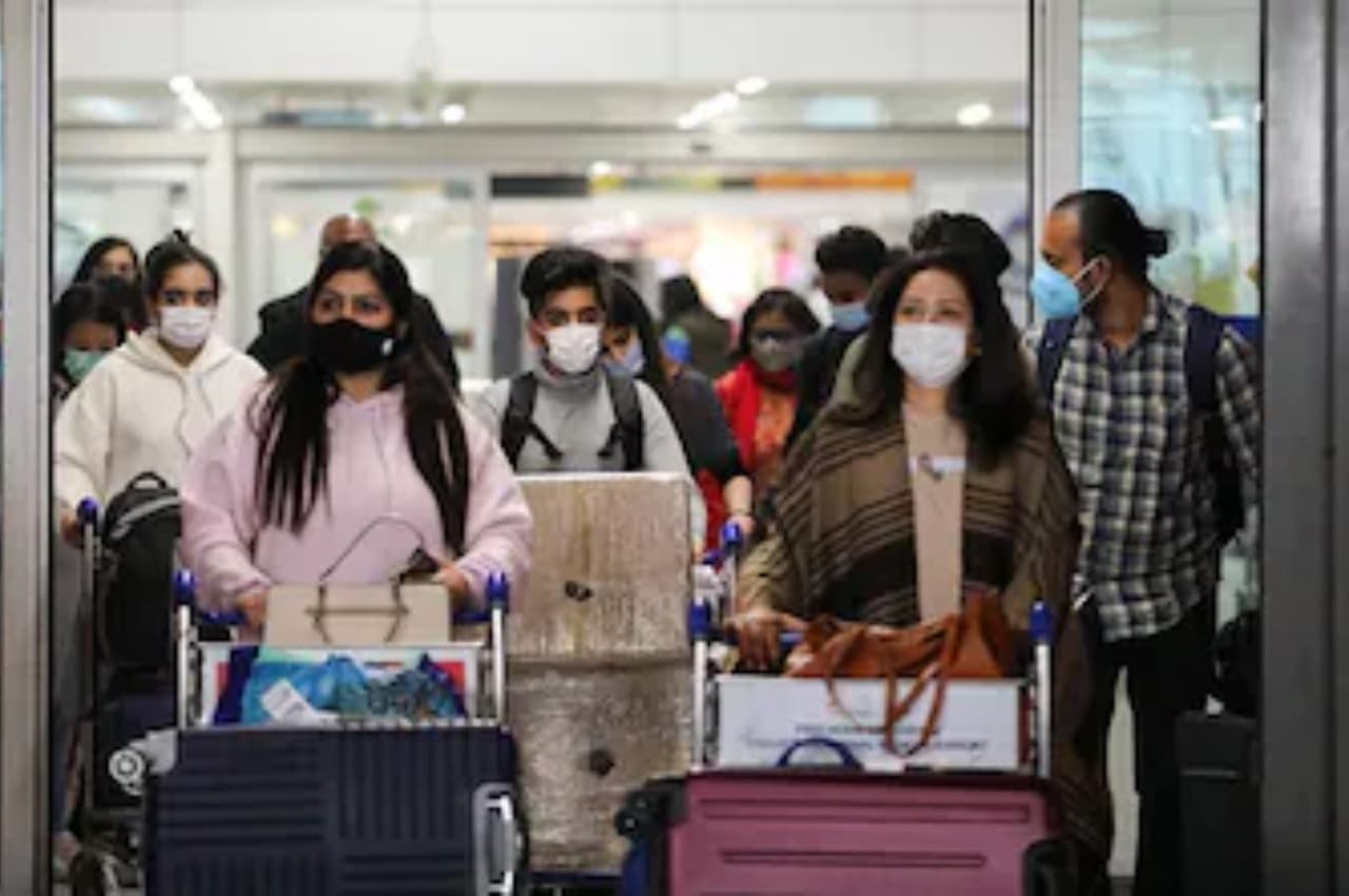 Covid 19 india: भारत में जनवरी के मध्य में बढ़ेंगे कोविड-19 के मामले, यही है बड़ी वजह