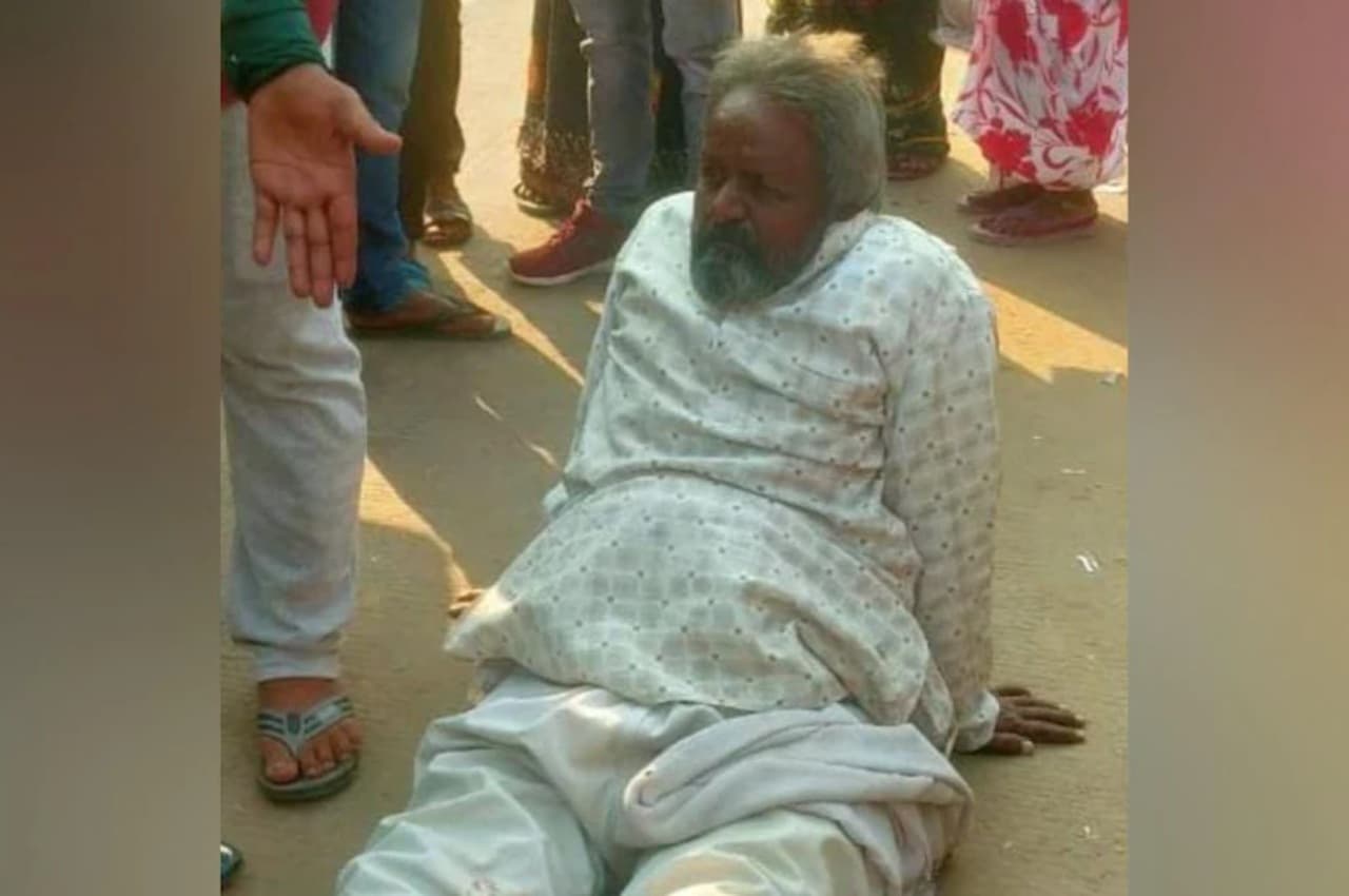 अजब-गजब: गोरखपुर में भिखारी के पास मिले इतने रुपये, खरीद सकते हैं दो बुलेट मोटरसाइकिल 